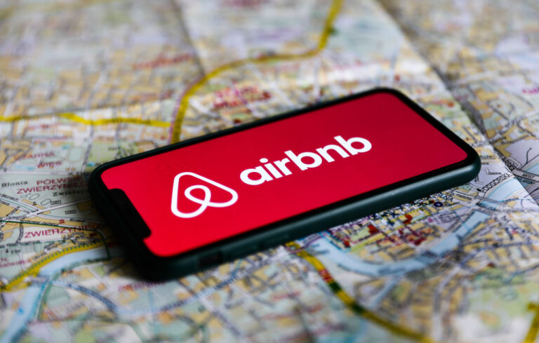Airbnb is verifying all properties in its top five markets including the U.S. | TechCrunch