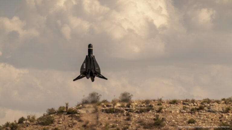 Anduril unveils Roadrunner, "a fighter jet weapon that lands like a Falcon 9" | TechCrunch